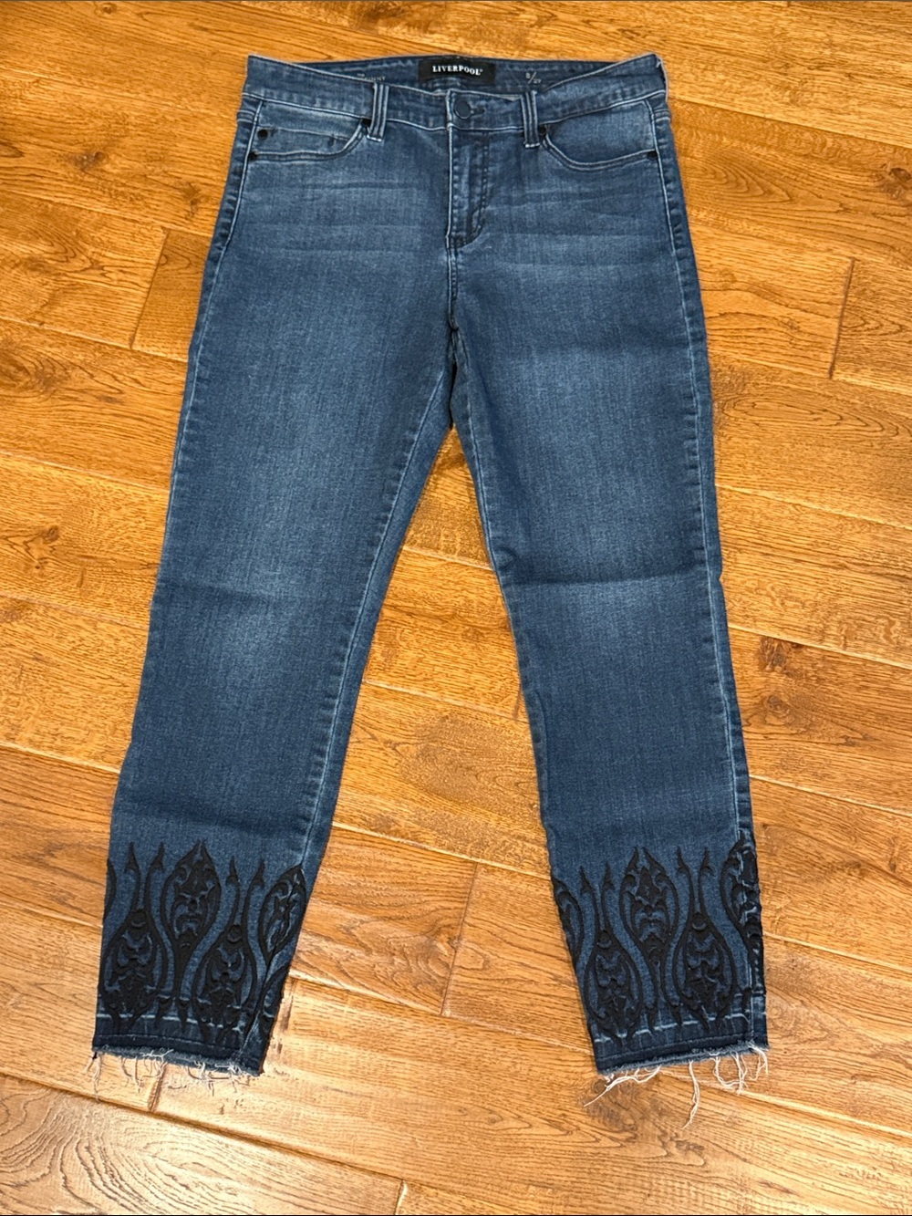 Liverpool ankle jeans